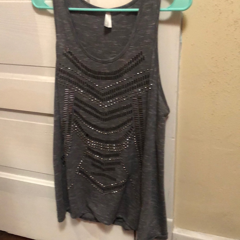 Vanity tank top size XL
